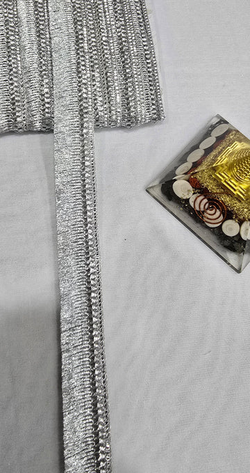 Jhalar Lace (R-9863S) (18mtrs) | IVAARA.