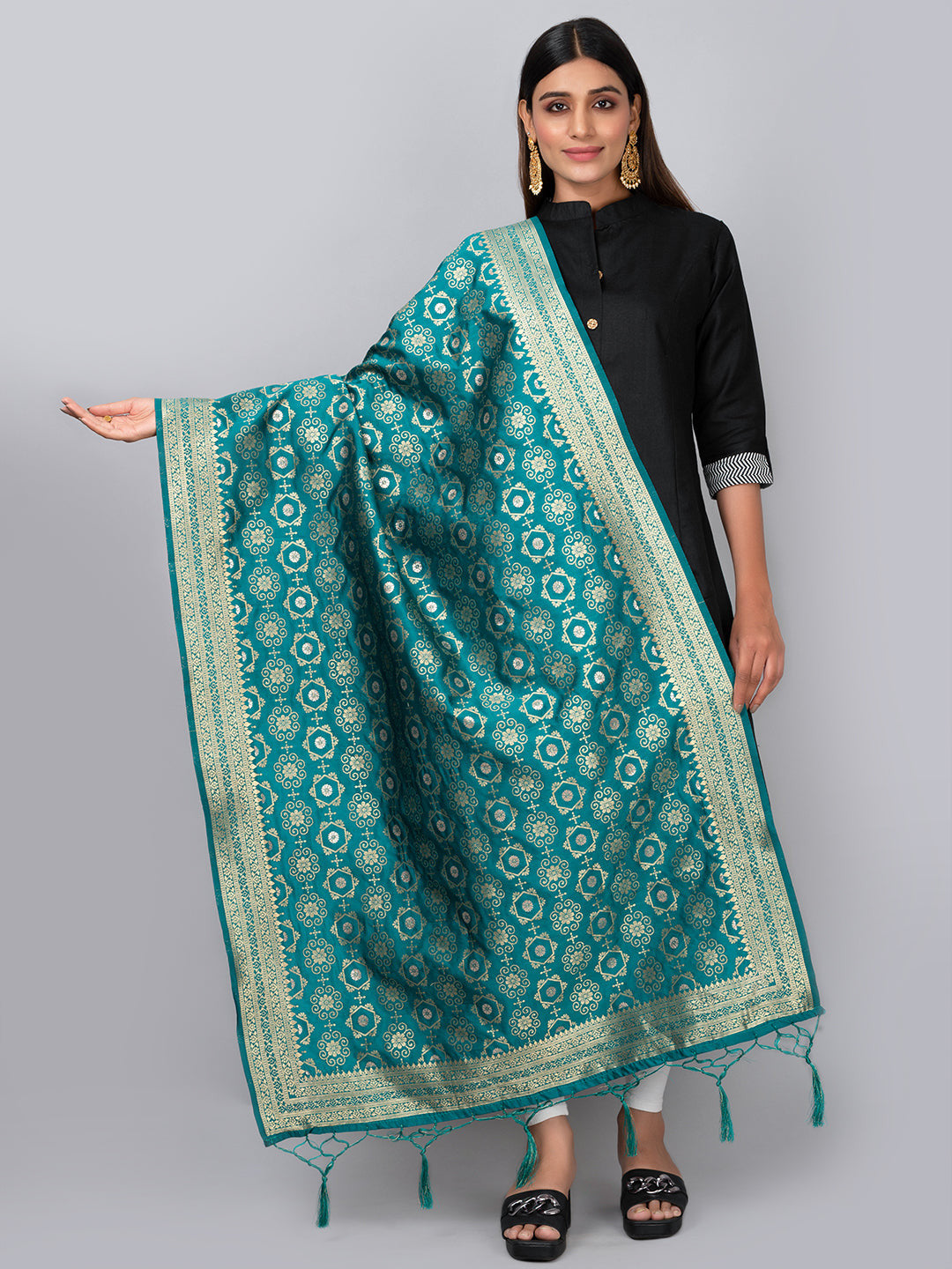 Banarasi Jacquard Weave Dupatta (BSD-12) | Ivaara.