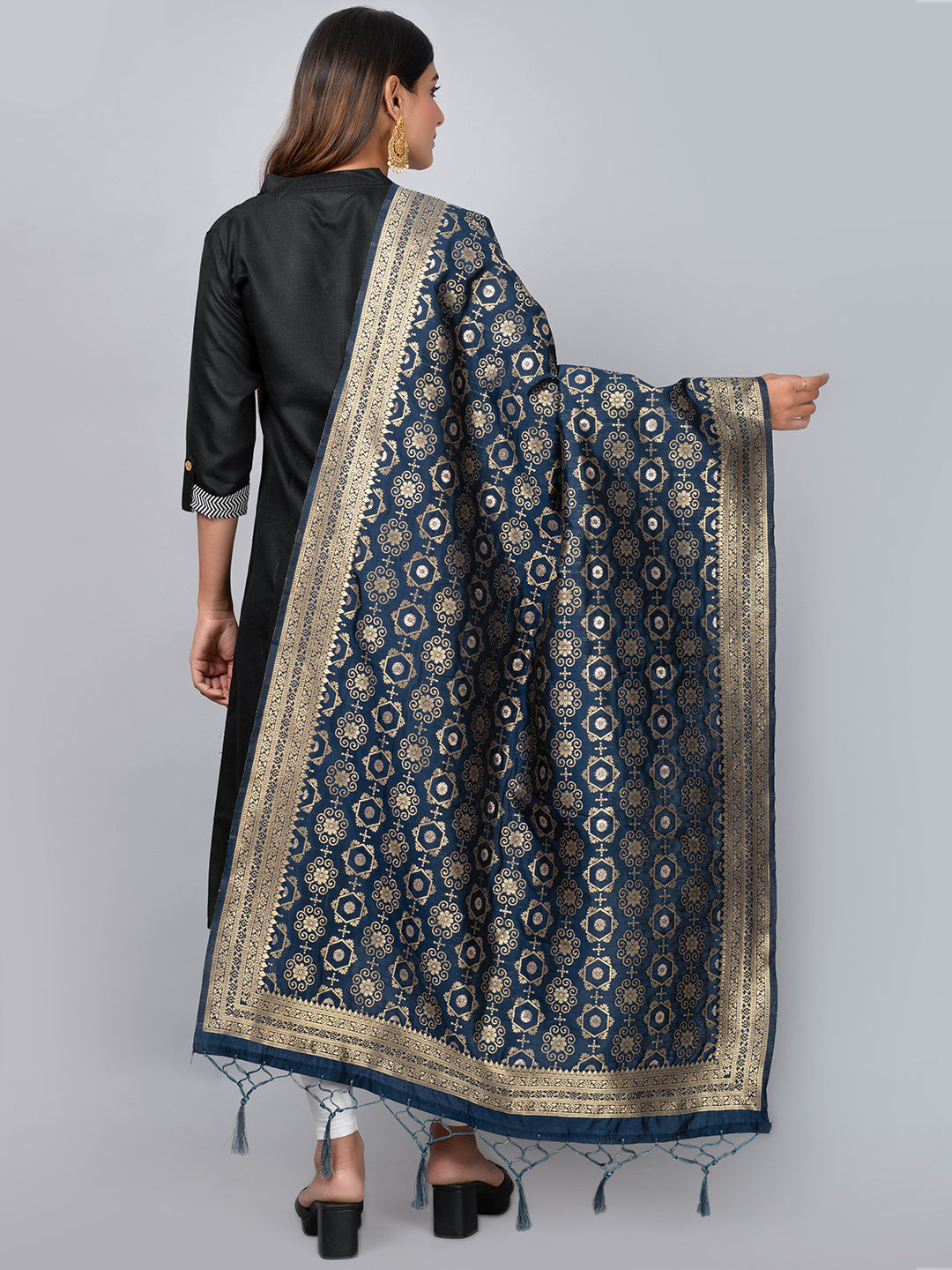 Banarasi Jacquard Weave Dupatta (BSD-15) | Ivaara.