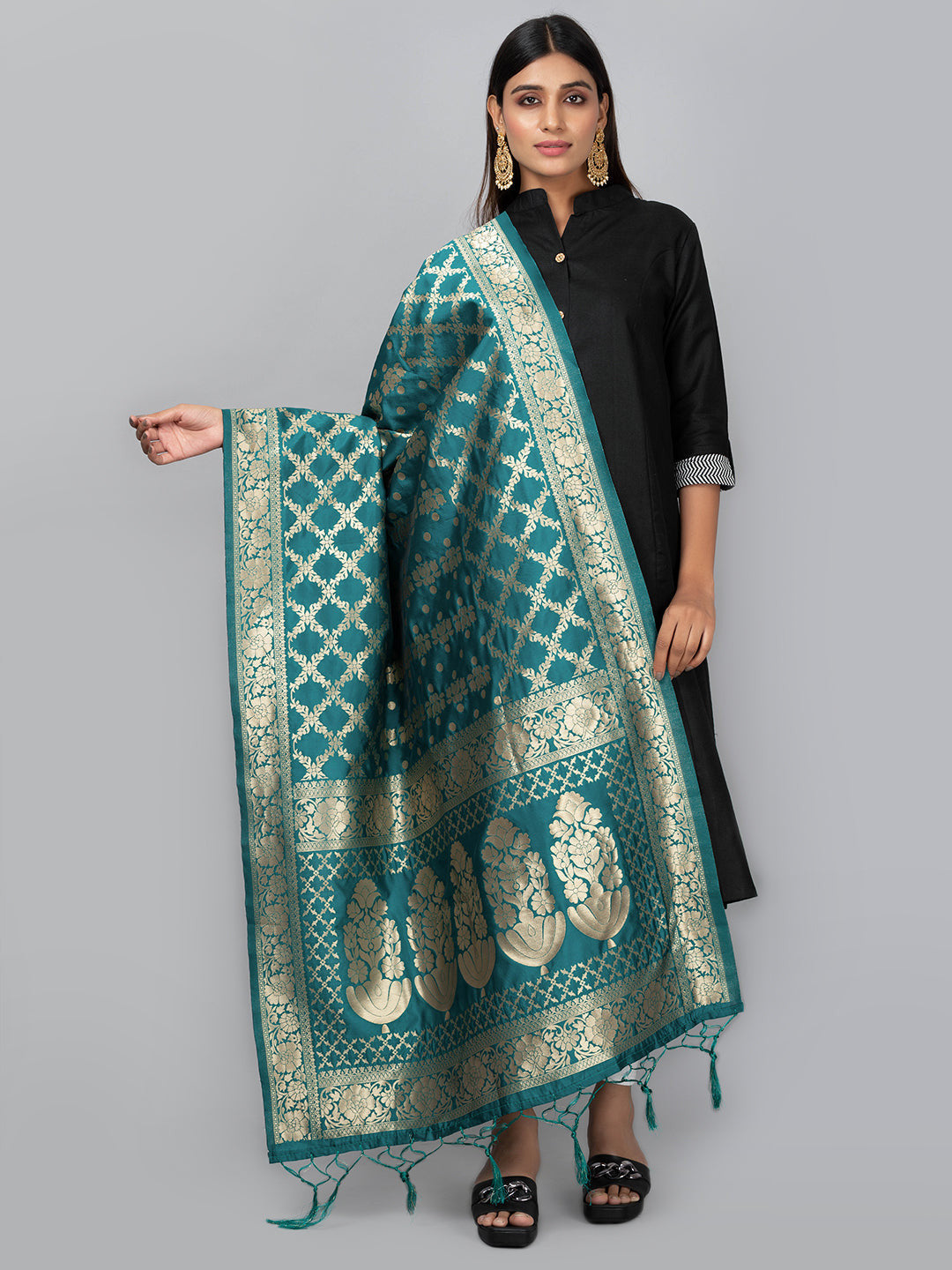 Banarasi Jacquard Weave Dupatta (BSD-18) | Ivaara.