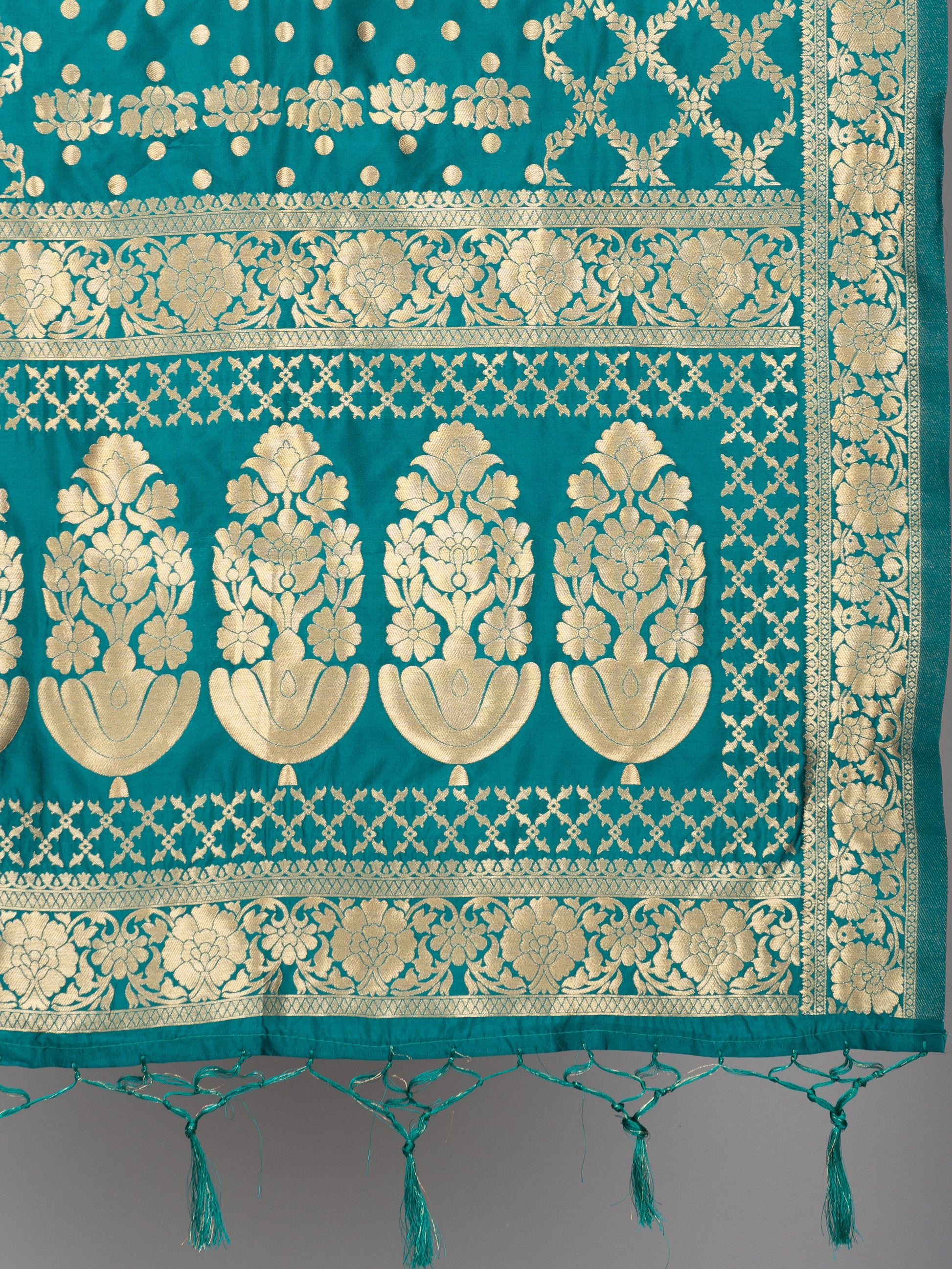 Banarasi Jacquard Weave Dupatta (BSD-18) | Ivaara.