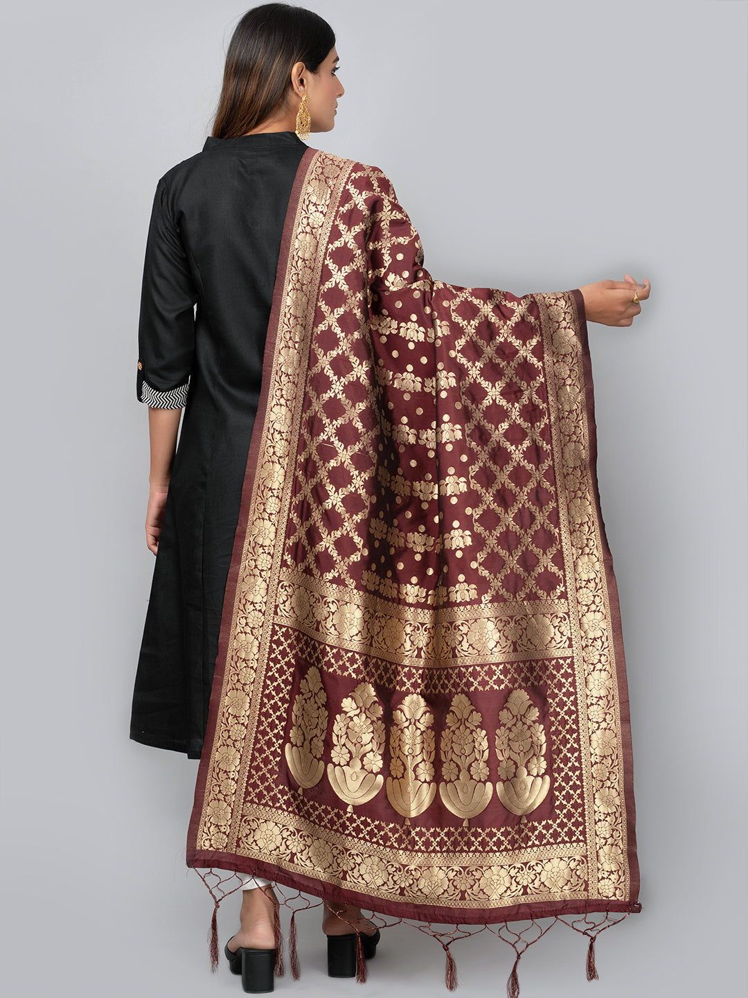 Banarasi Jacquard Weave Dupatta (BSD-19) | Ivaara.