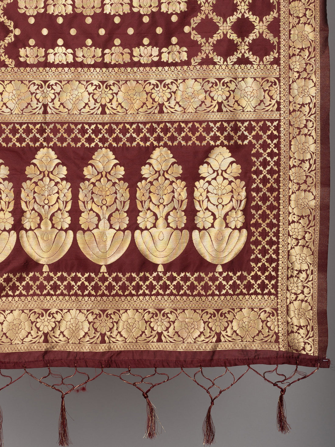 Banarasi Jacquard Weave Dupatta (BSD-19) | Ivaara.