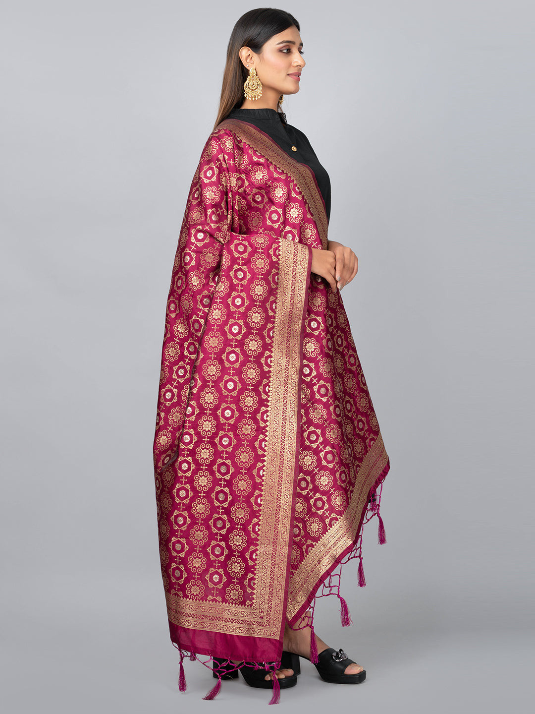 Banarasi Jacquard Weave Dupatta (BSD-23) | Ivaara.