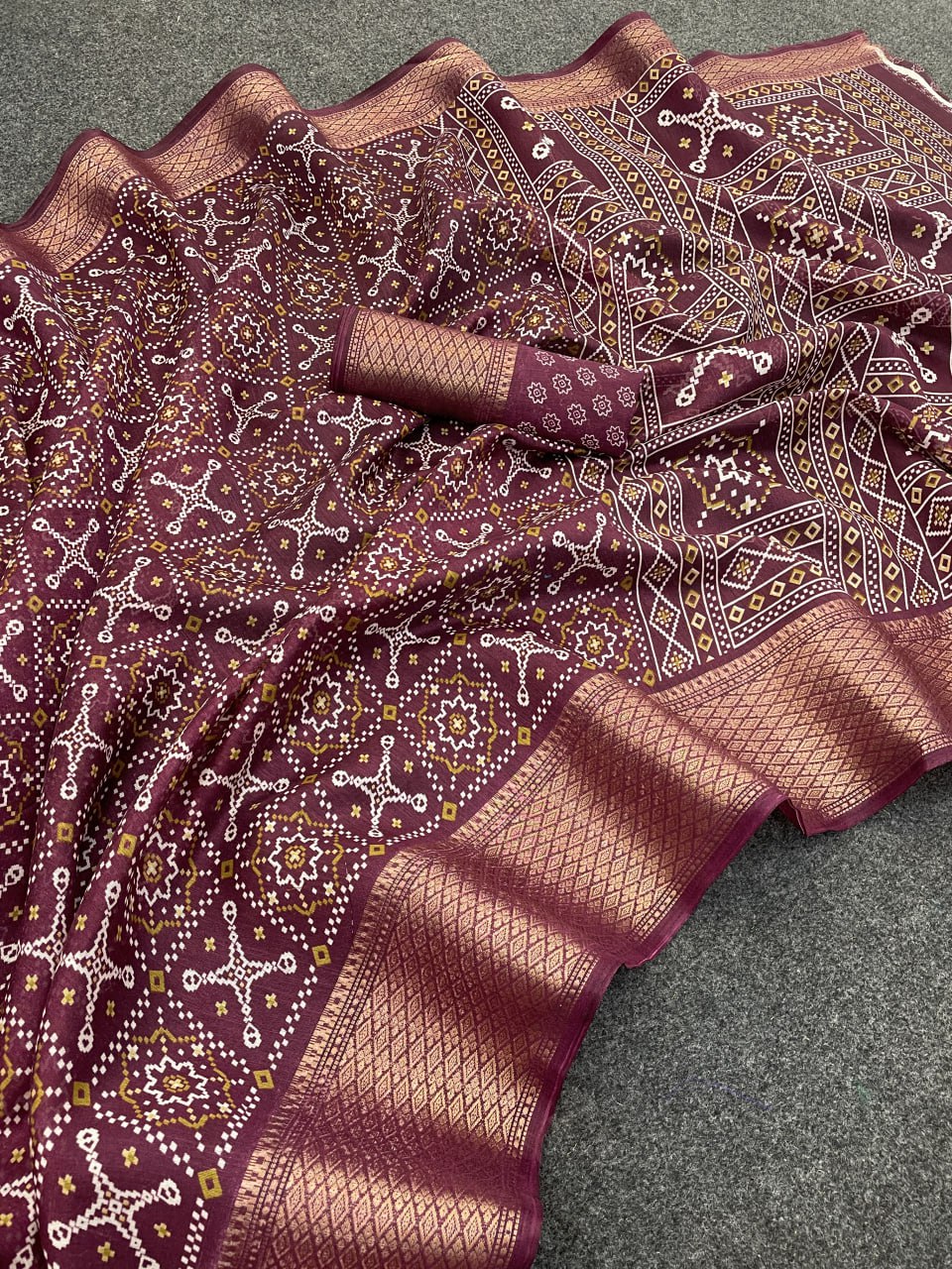 Designer Cotton Blend Saree (CB6) | Ivaara