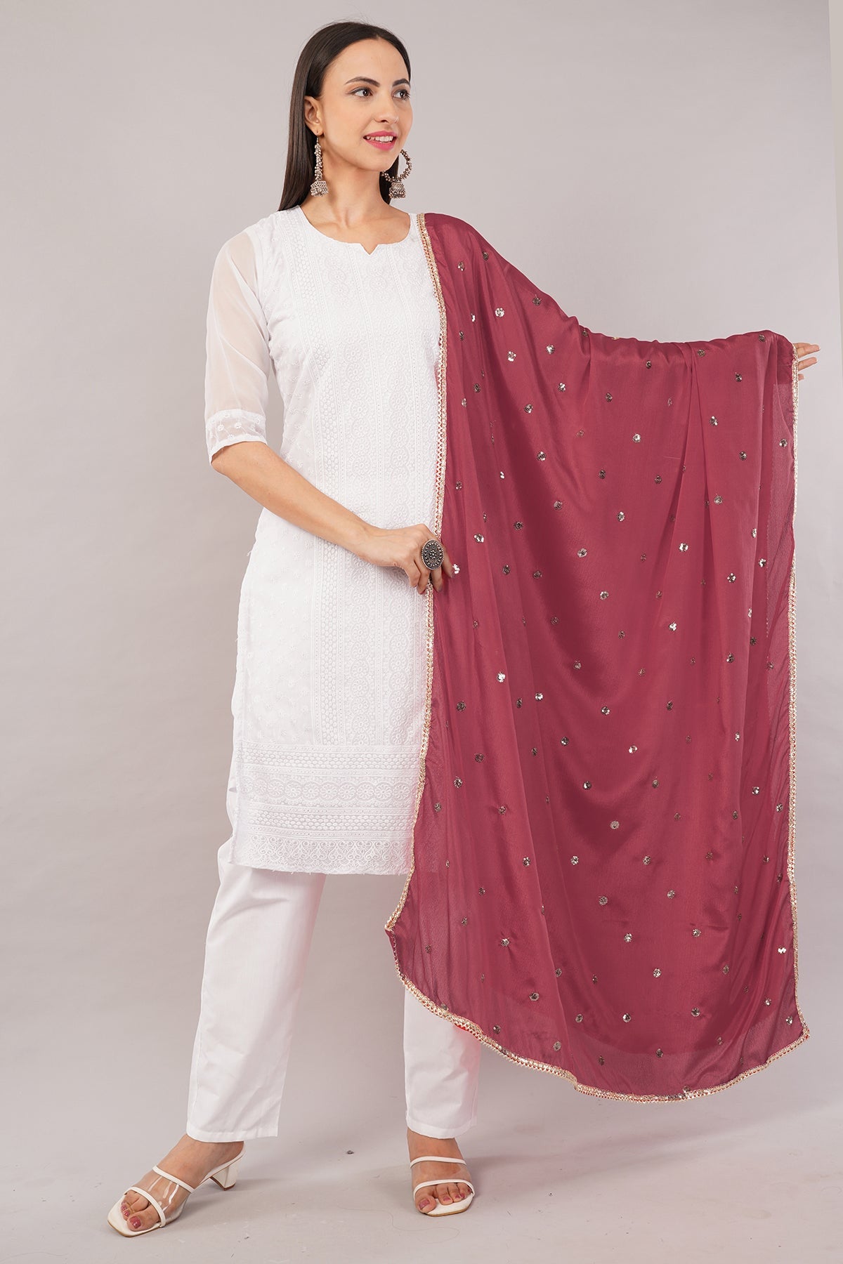 Chinnon Butti Dupatta Maroon (CD17) – Embroidered Dupatta for Women.