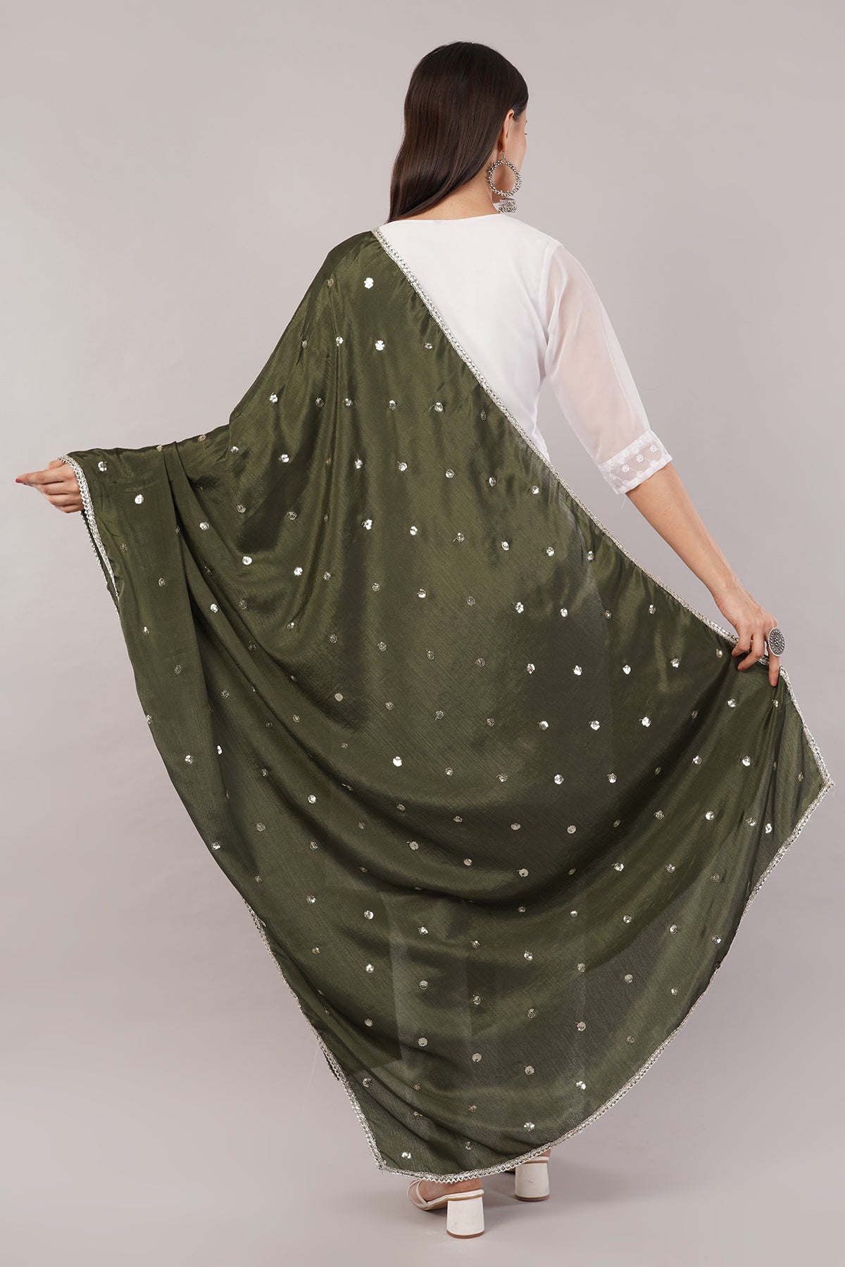 Chinnon Butti Dupatta Mehendi (CD5) – Embroidered Dupatta for Women.