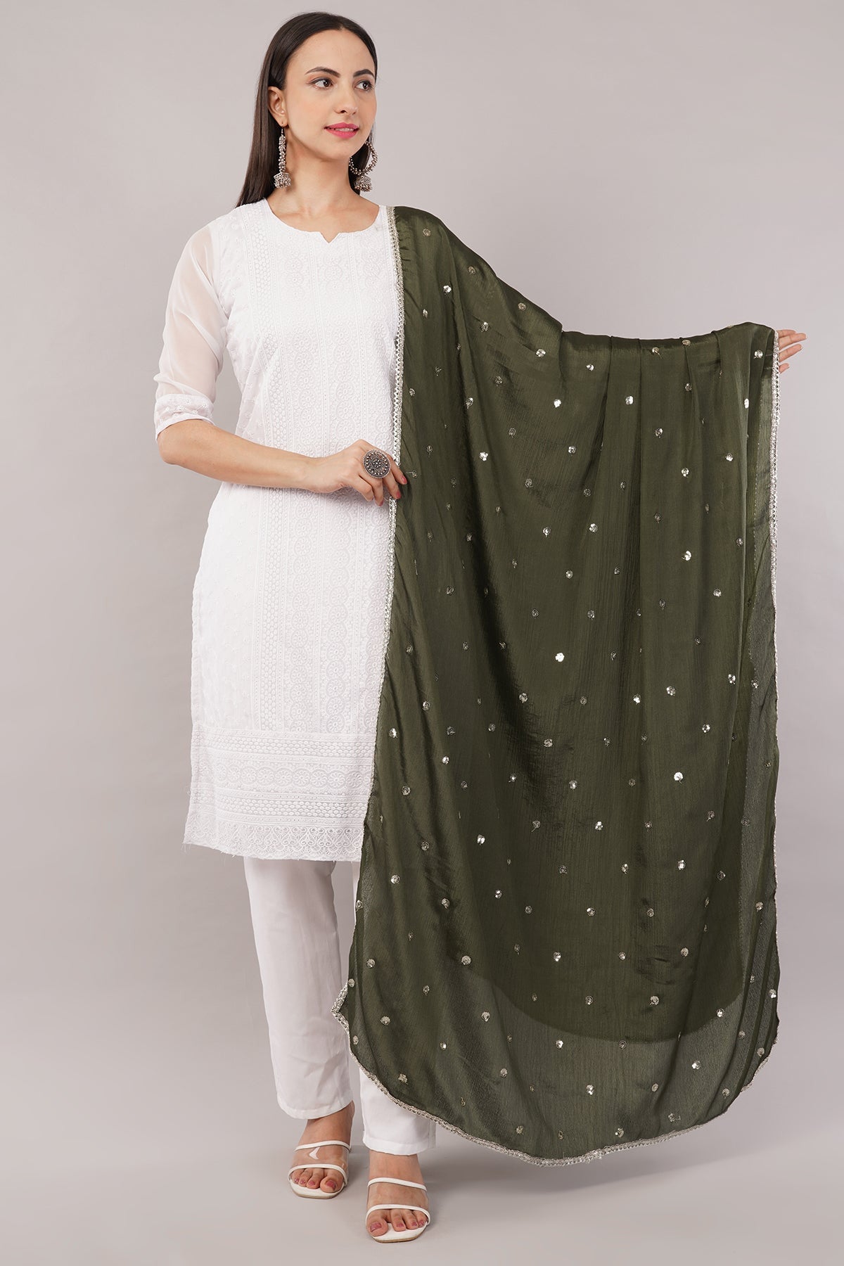 Chinnon Butti Dupatta Mehendi (CD5) – Embroidered Dupatta for Women.