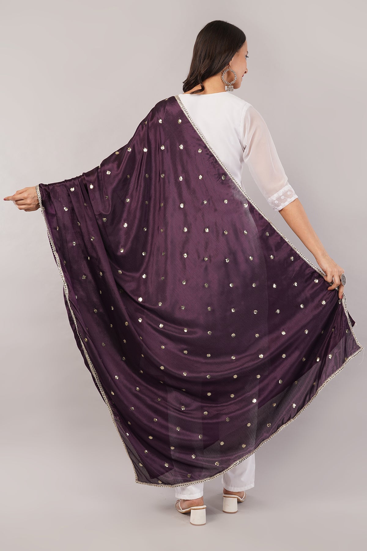 Chinnon Butti Dupatta Wine (CD12) – Embroidered Dupatta for Women.