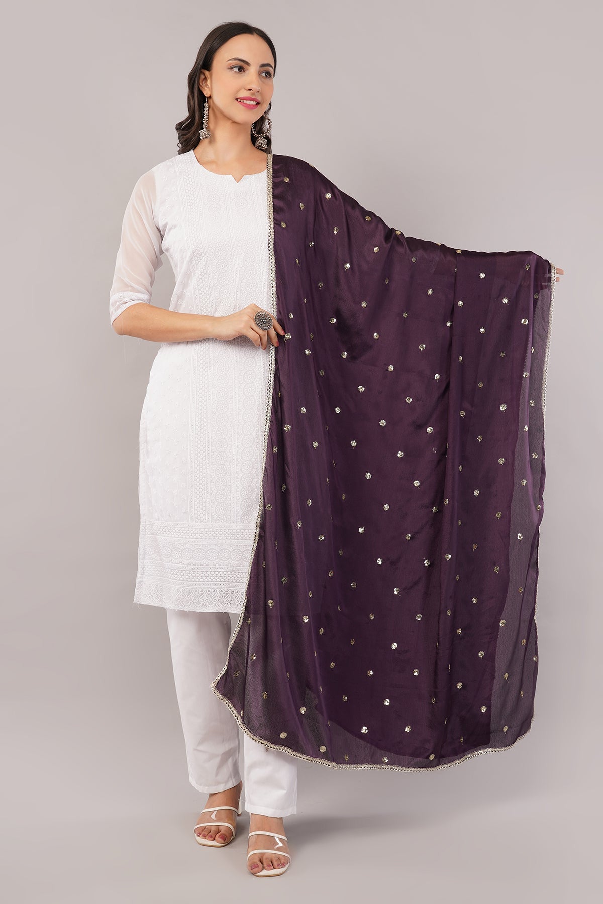 Chinnon Butti Dupatta Wine (CD12) – Embroidered Dupatta for Women.