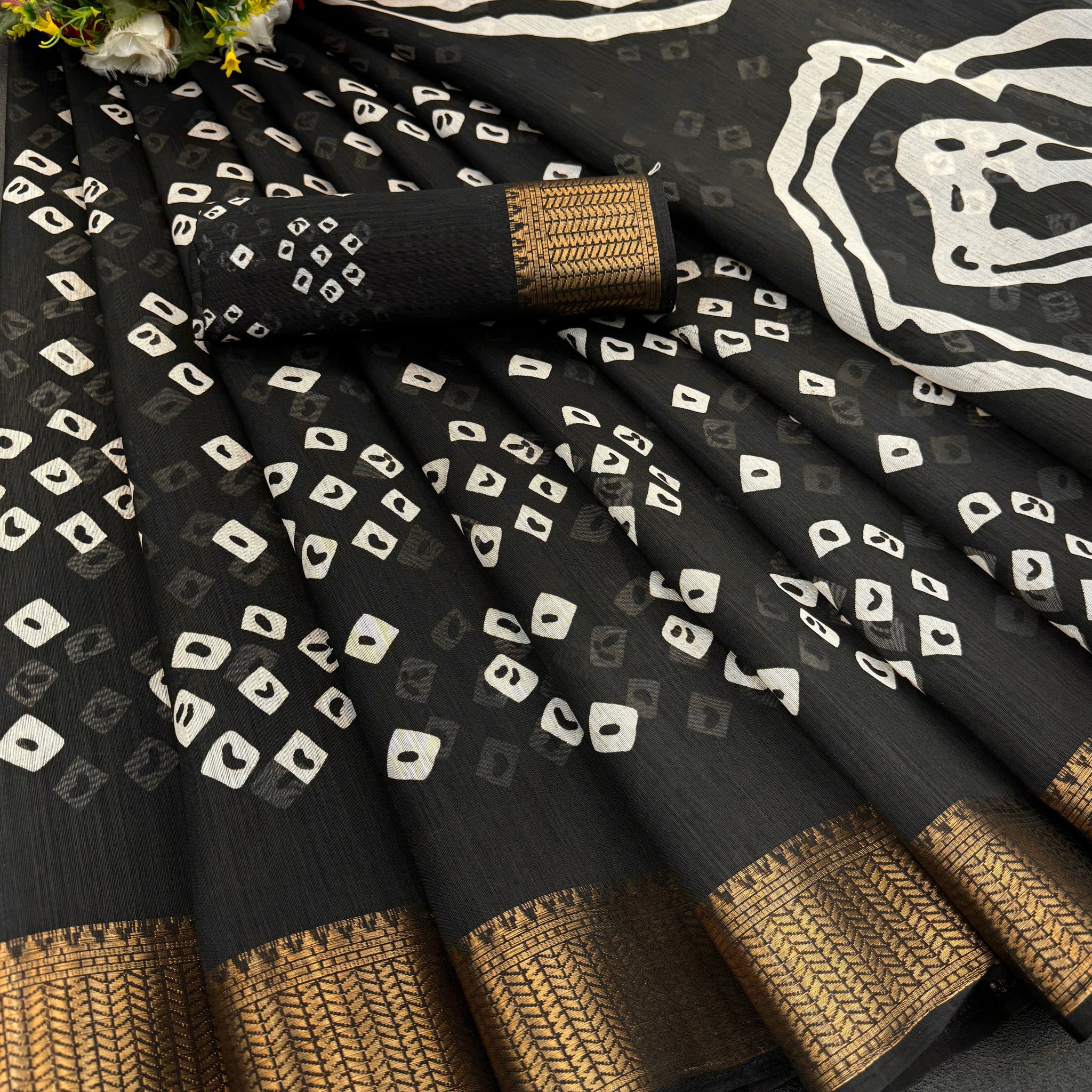 Cotton Blend Dobby Bandhej Printed Saree with Blouse – 6 Meter | Ivaara.