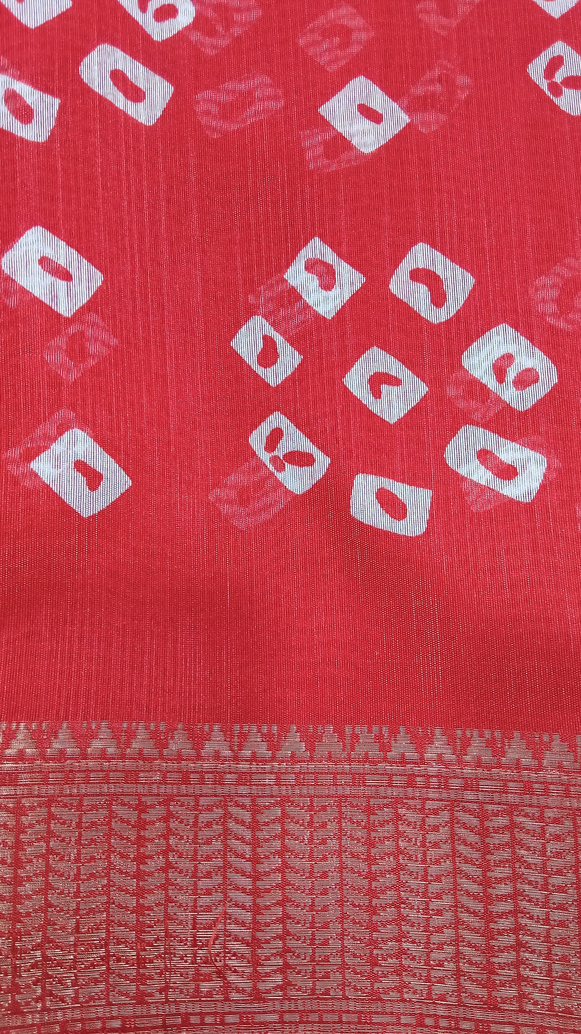 Cotton Blend Dobby Bandhej Printed Red Saree with Blouse – 6 Meter | Ivaara.