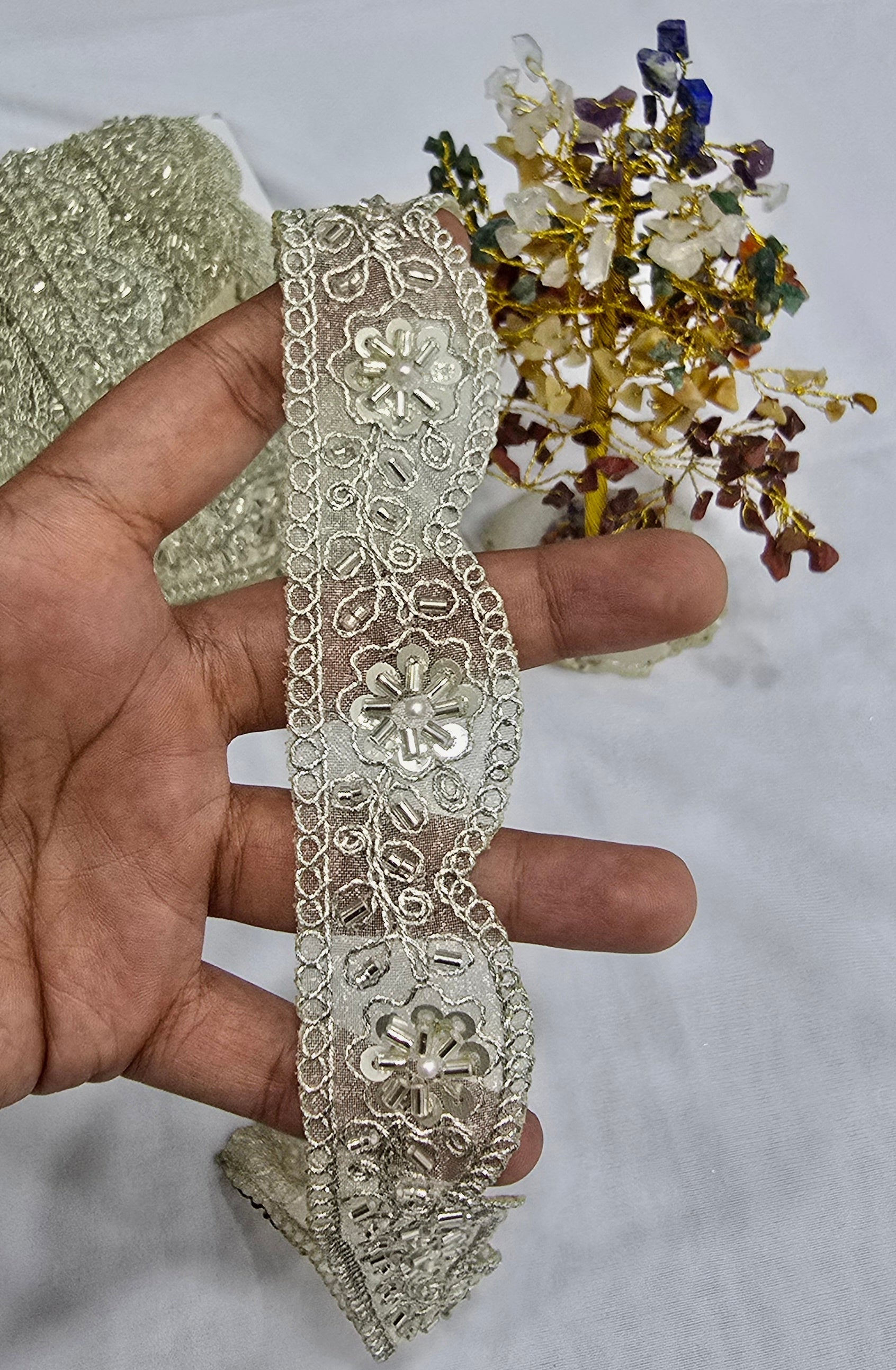 Handwork lace (L-7121) (9mtrs) | IVAARA.