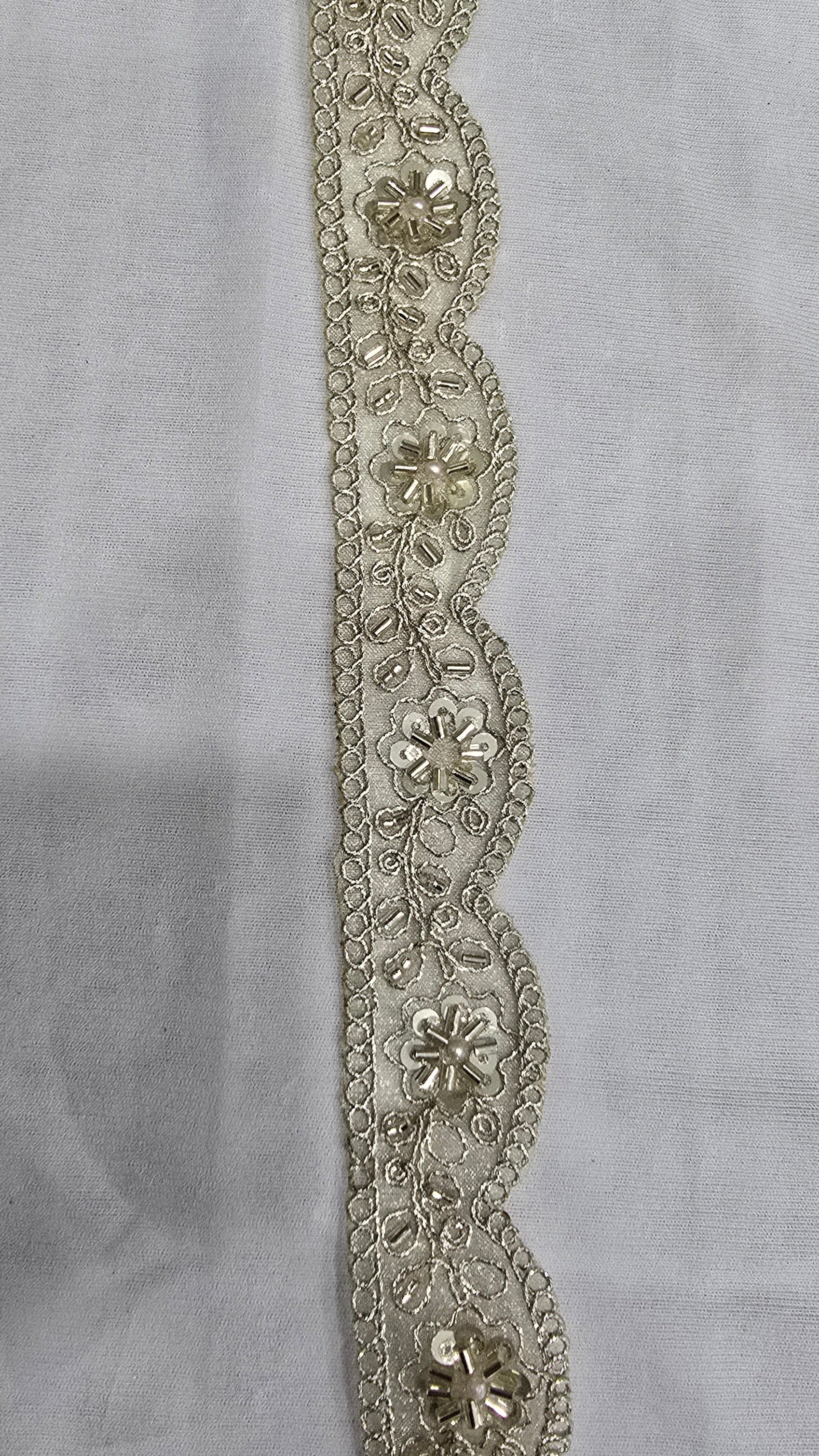 Handwork lace (L-7121) (9mtrs) | IVAARA.