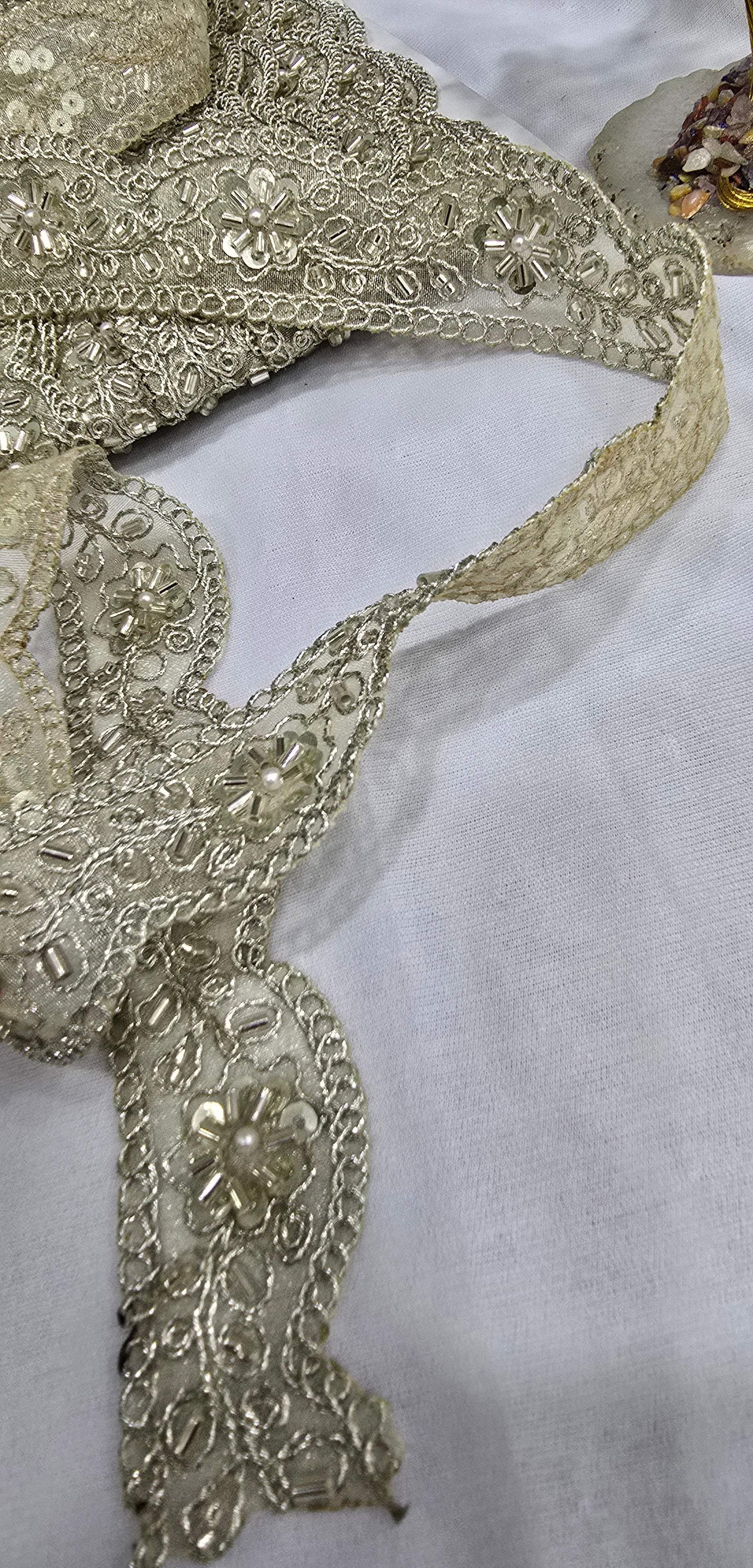 Handwork lace (L-7121) (9mtrs) | IVAARA.