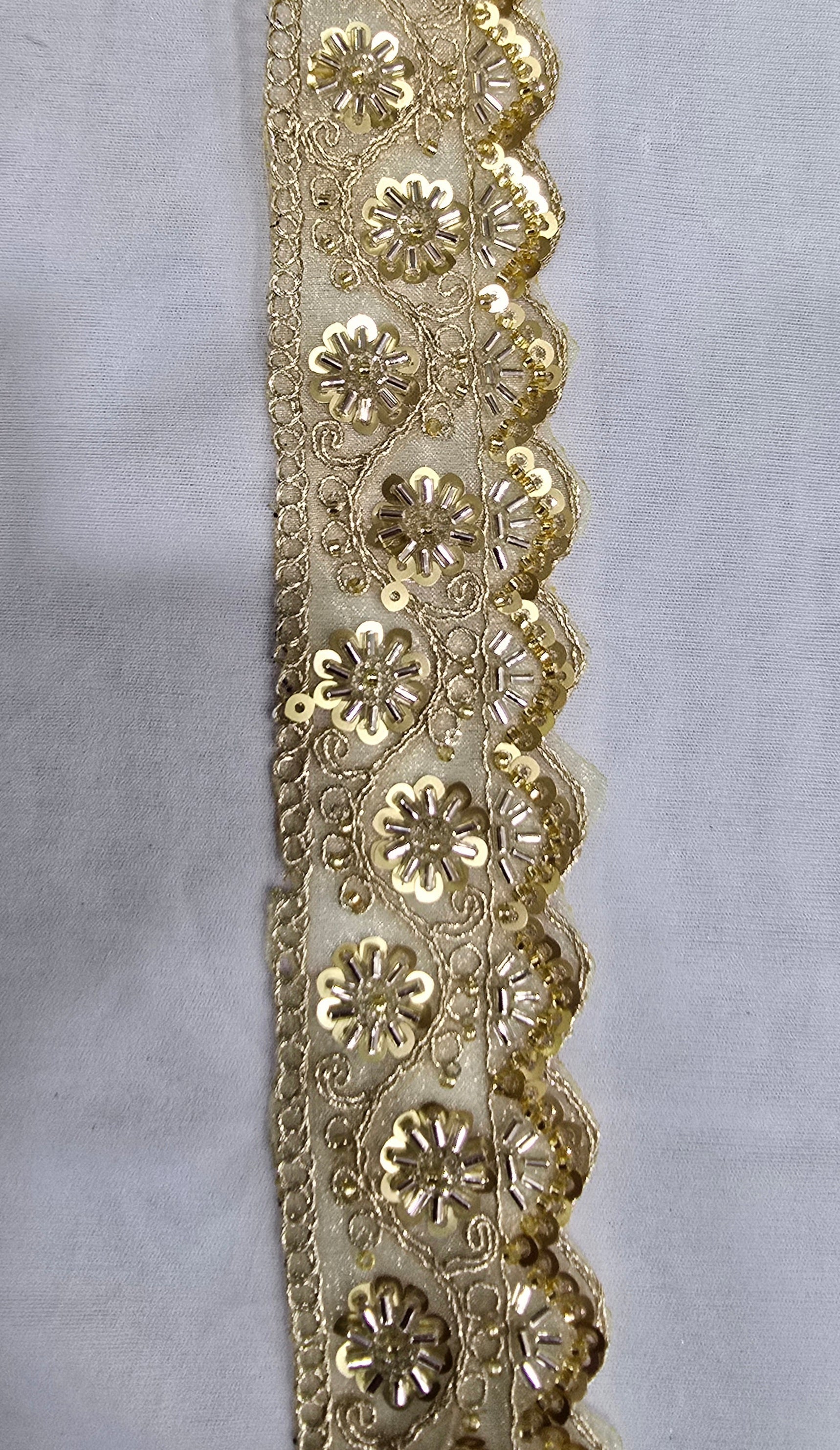 Handwork lace (L-7141) (9mtrs) | IVAARA.
