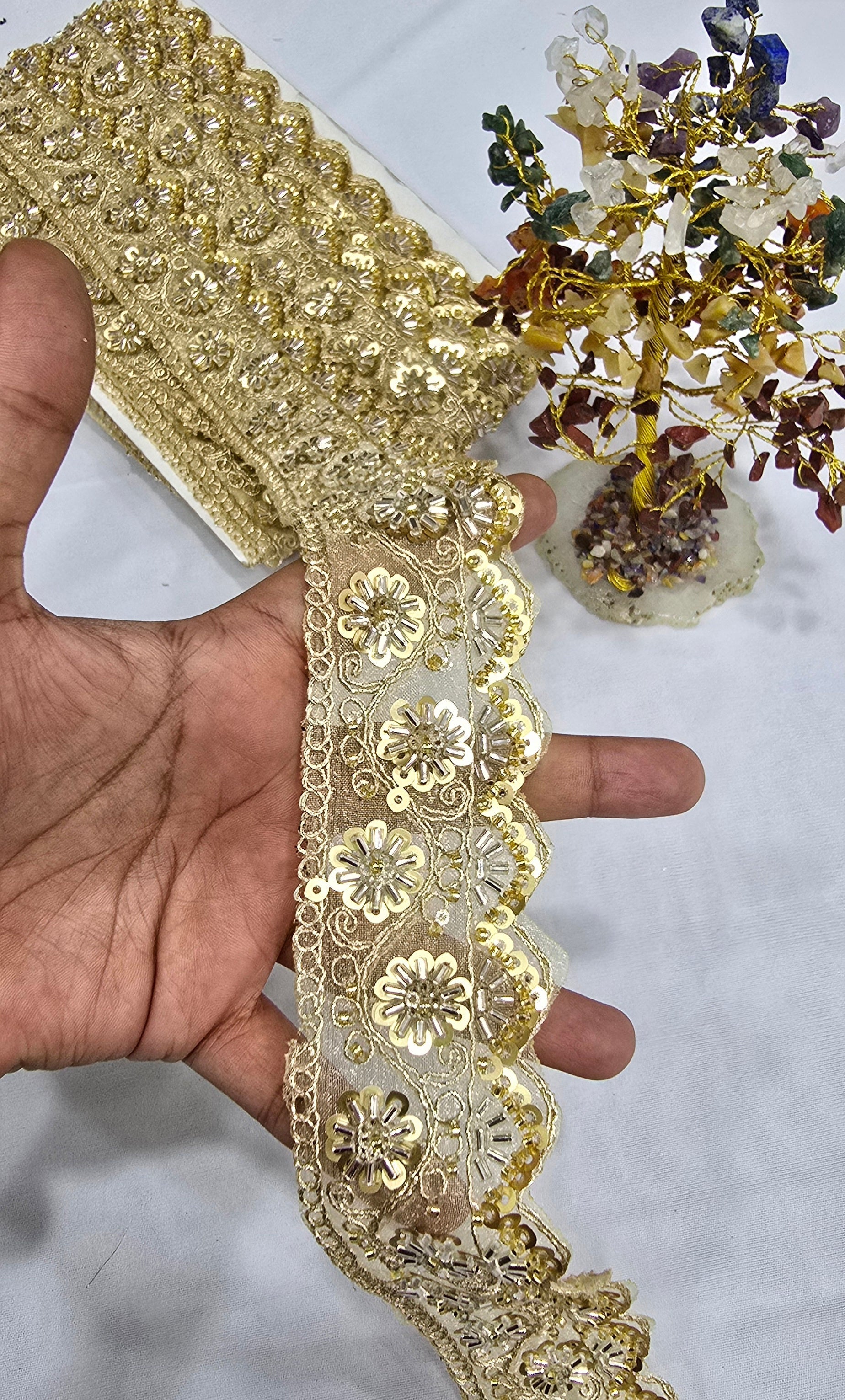 Handwork lace (L-7141) (9mtrs) | IVAARA.