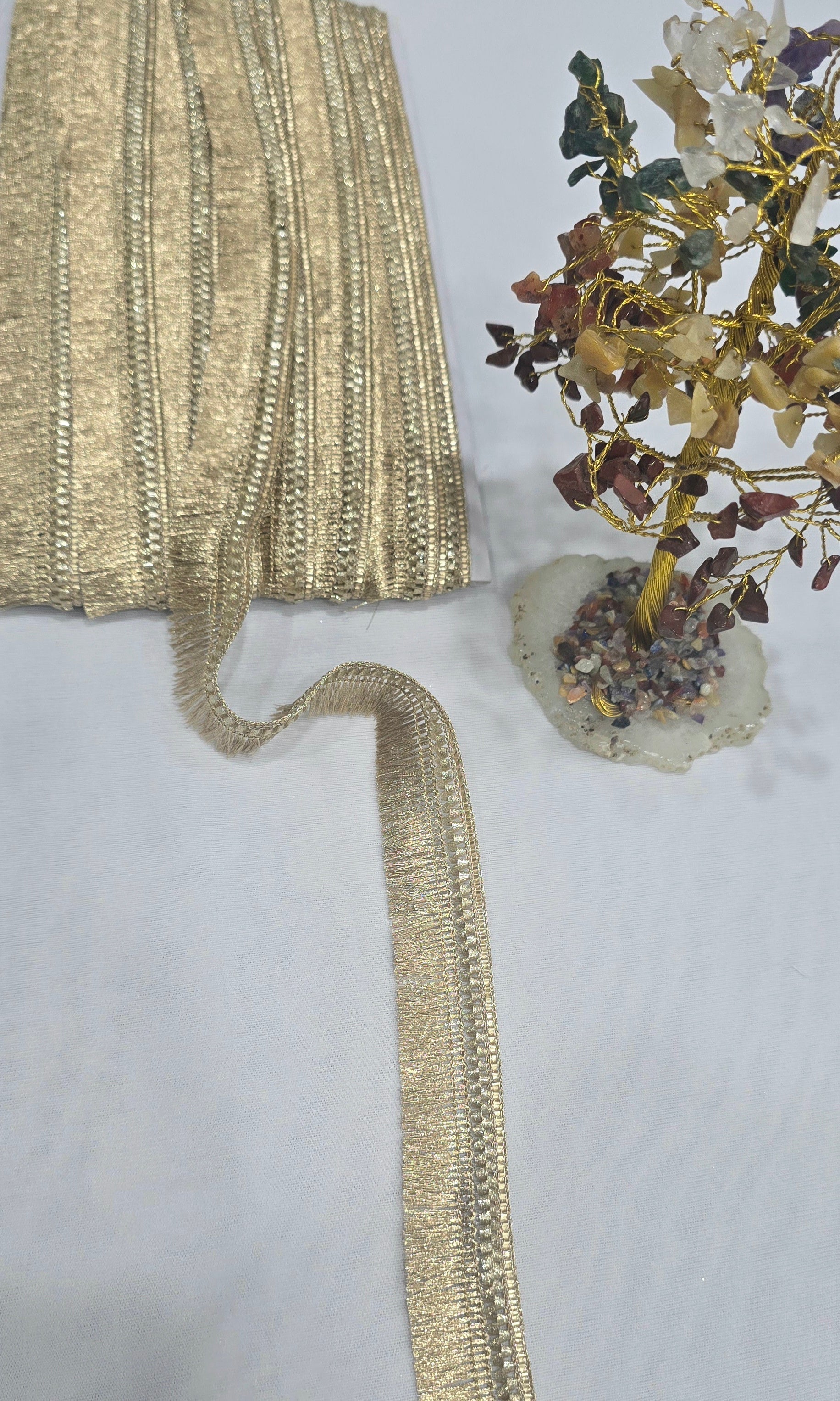 Jhalar Lace (R-9863CG) (18mtrs) | IVAARA.