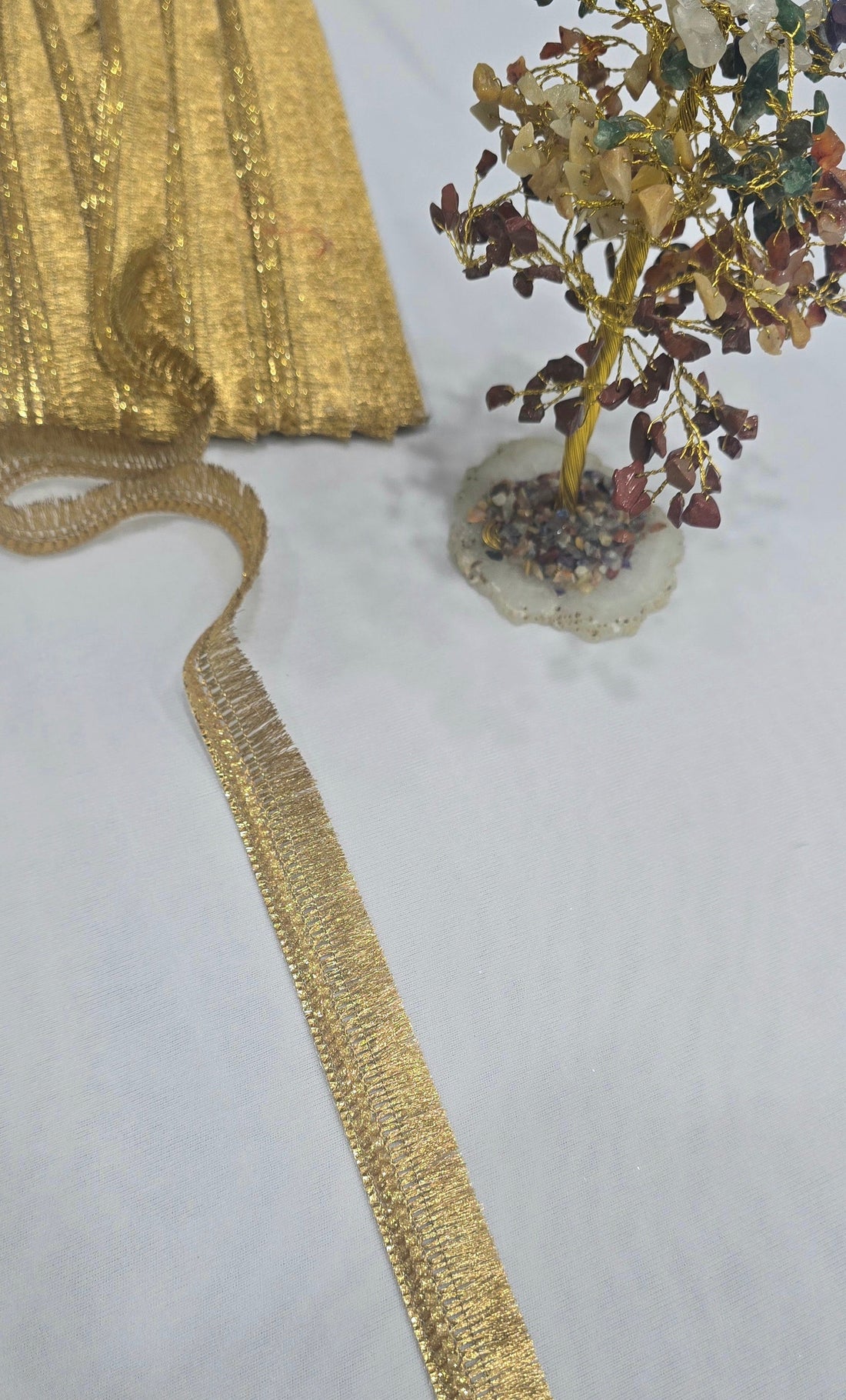 Jhalar Lace (R-9863G) (18mtrs) | IVAARA.