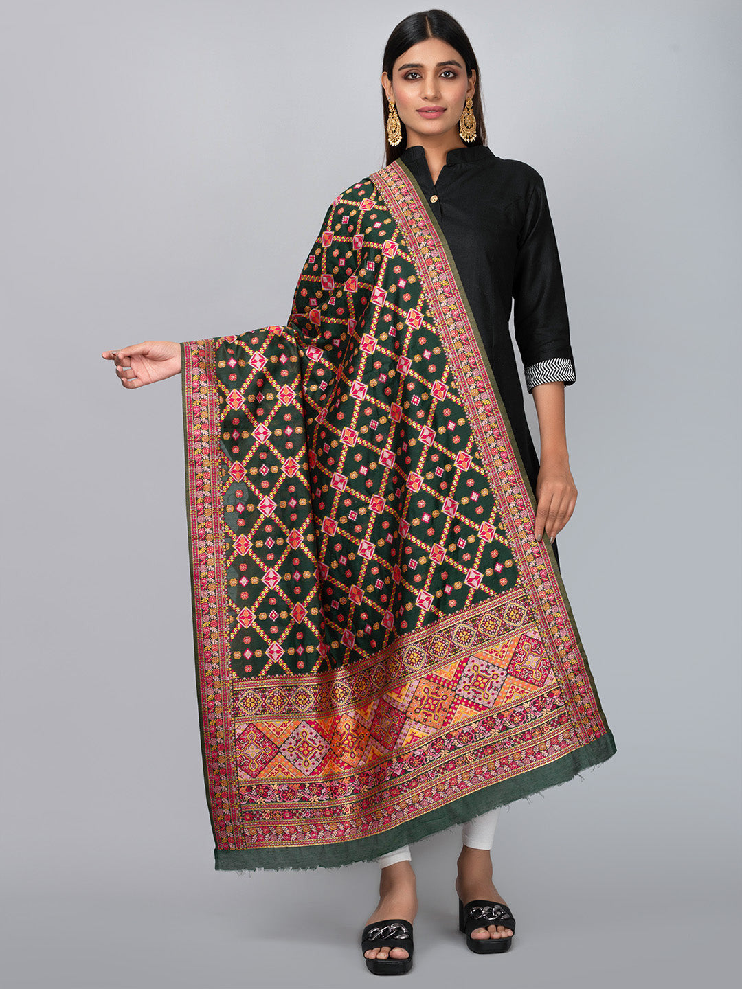 Kashmiri Women Fancy Dupatta (KWD-5) | Ivaara.