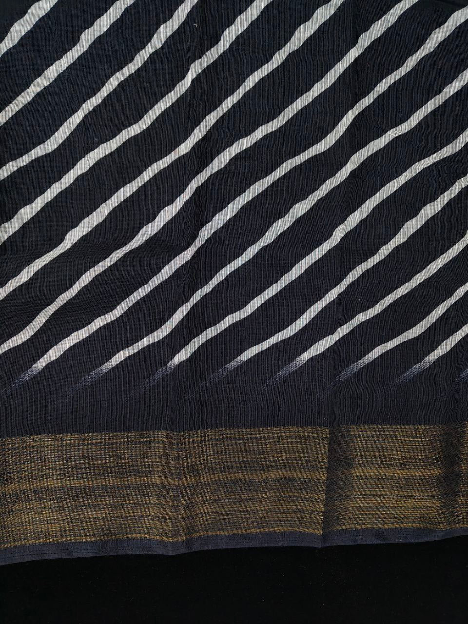 Zarina Leheriya Black Cotton Saree | Ivaara's Gifting Collection.