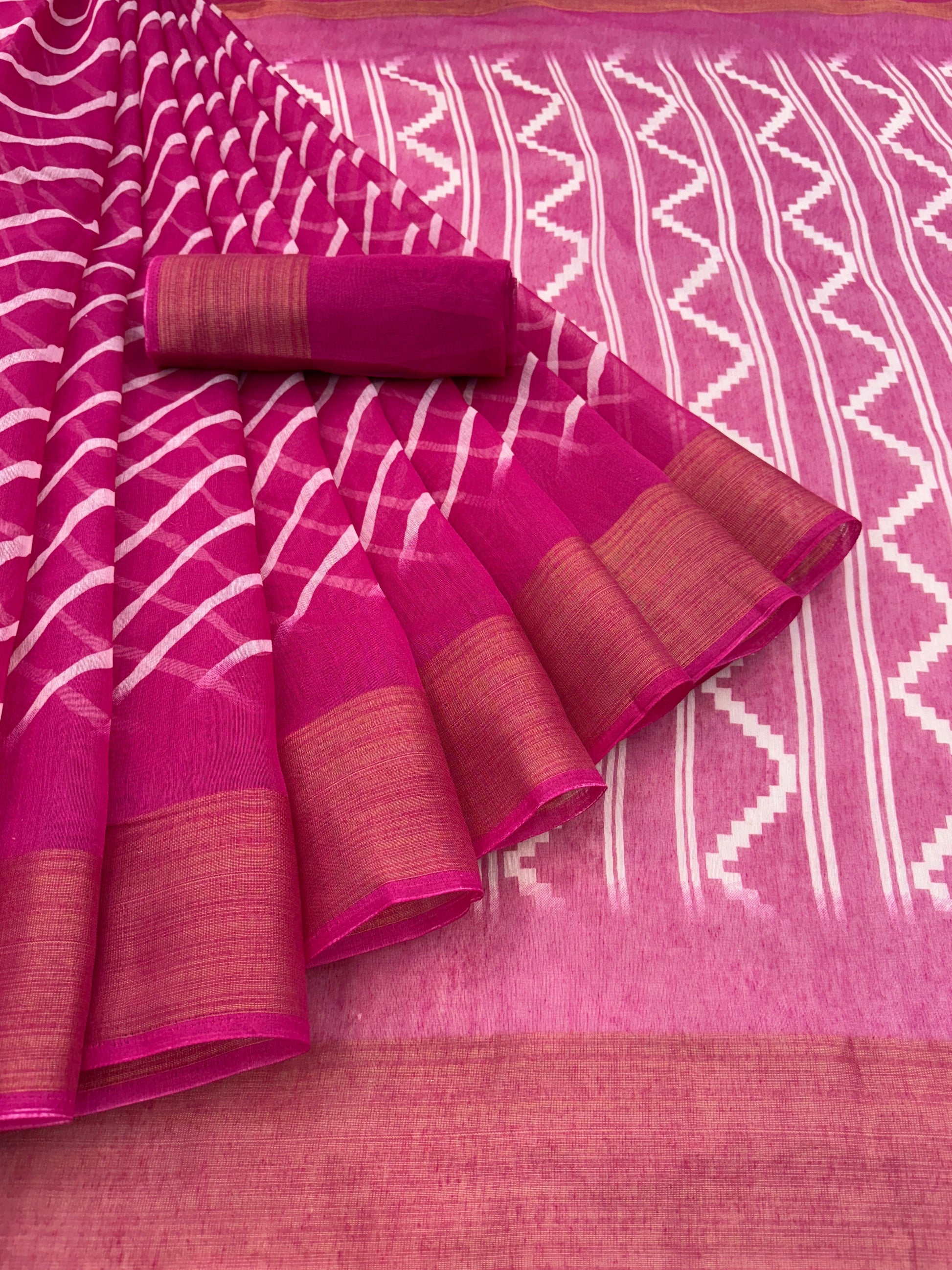 Zarina Leheriya Pink Cotton Saree | Ivaara's Gifting Collection.