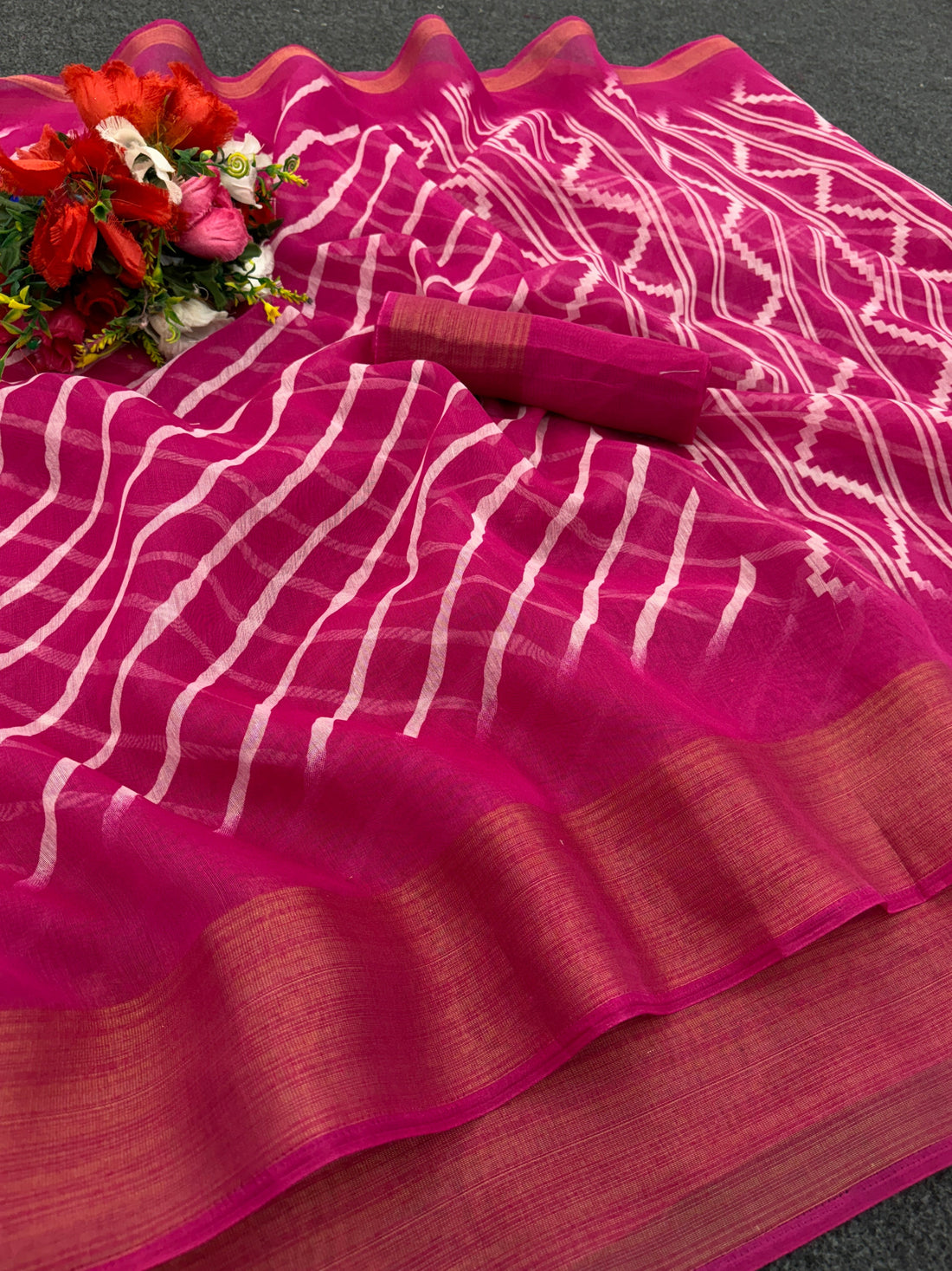 Zarina Leheriya Pink Cotton Saree | Ivaara's Gifting Collection.