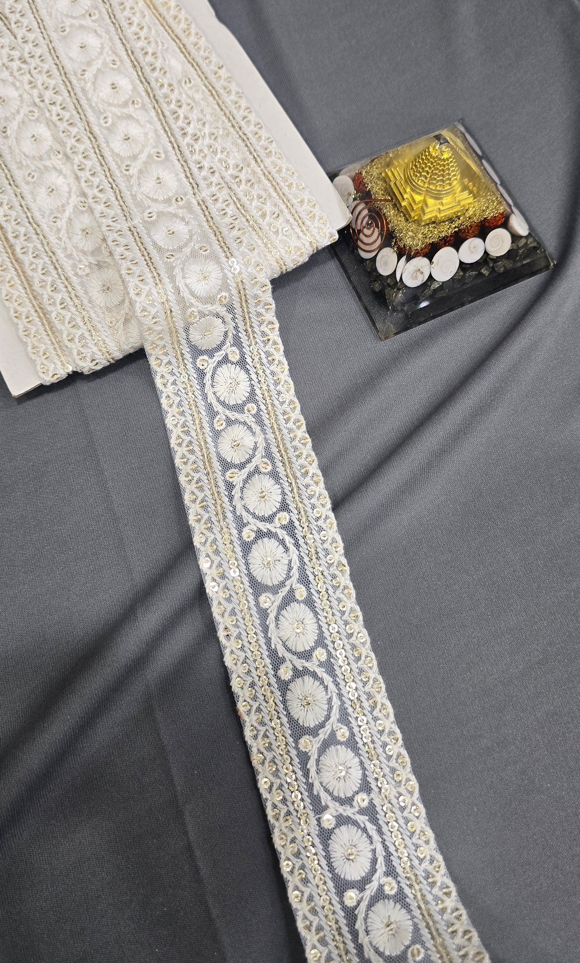Cotton Dyeable Embroidered Lace (L-7252) (9mtrs) | IVAARA.