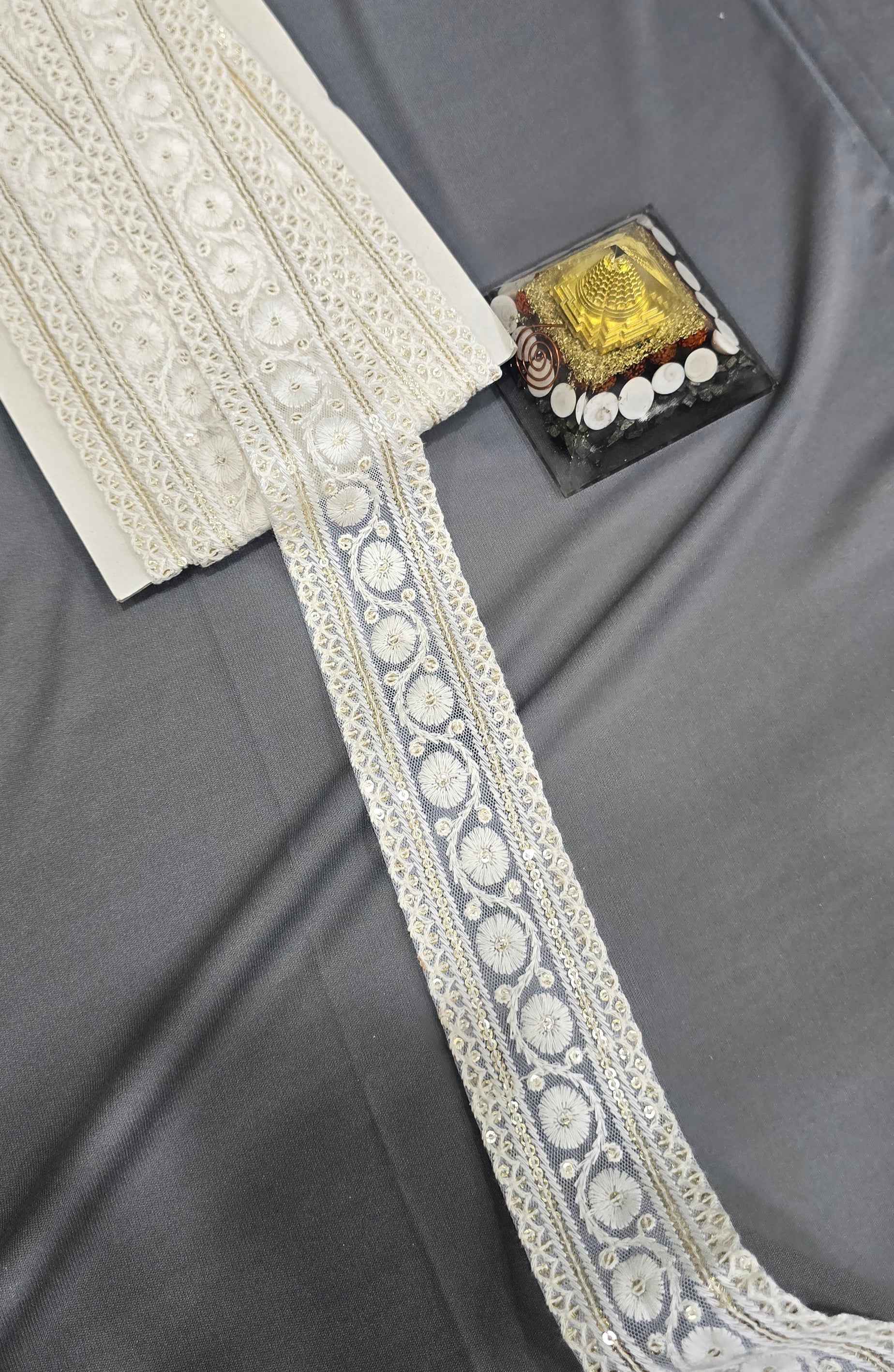 Cotton Dyeable Embroidered Lace (L-7252) (9mtrs) | IVAARA.